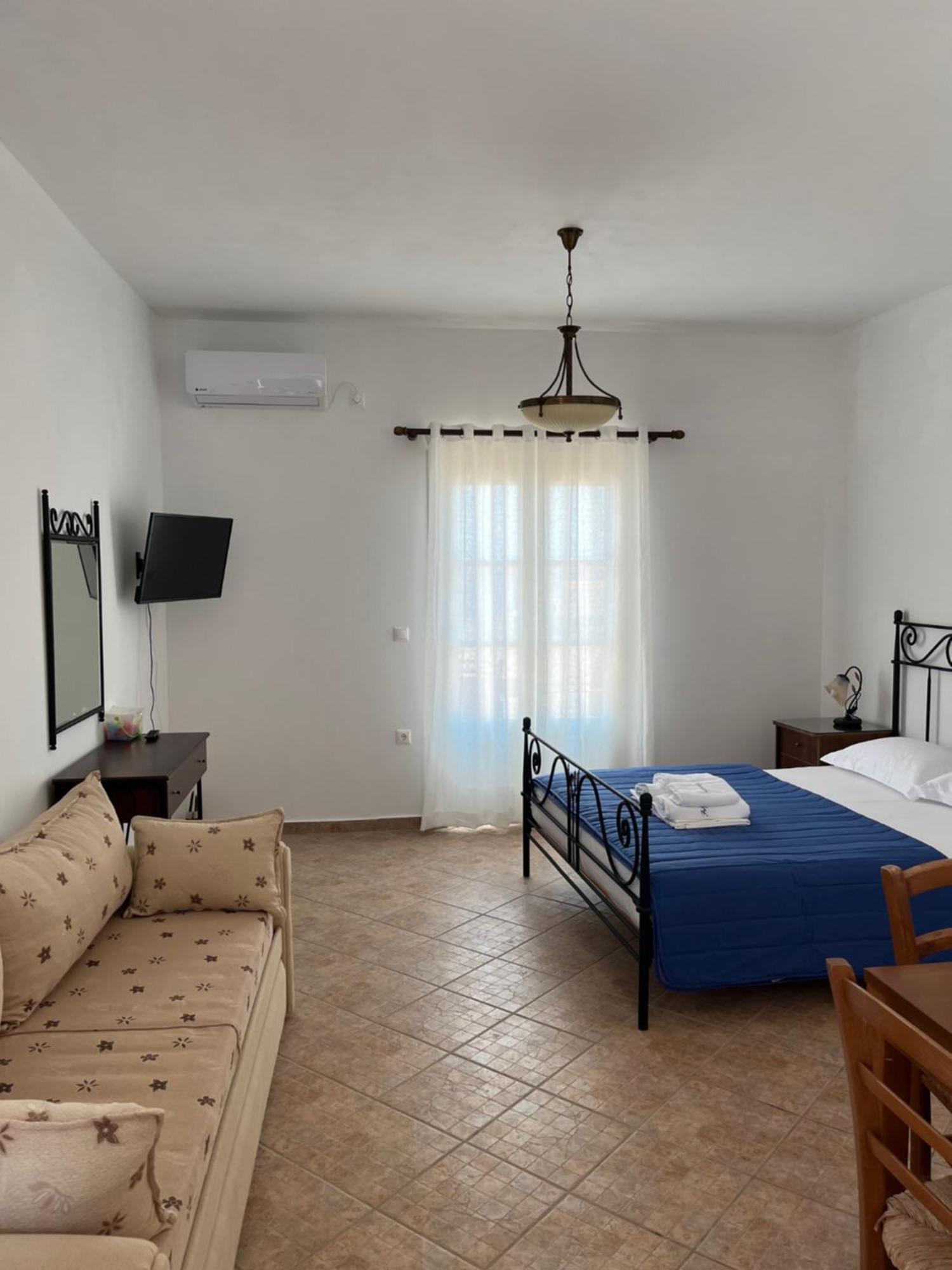 Hotel Ξενοδοχειο Ακρωτηρι Platia Ammos Exterior foto
